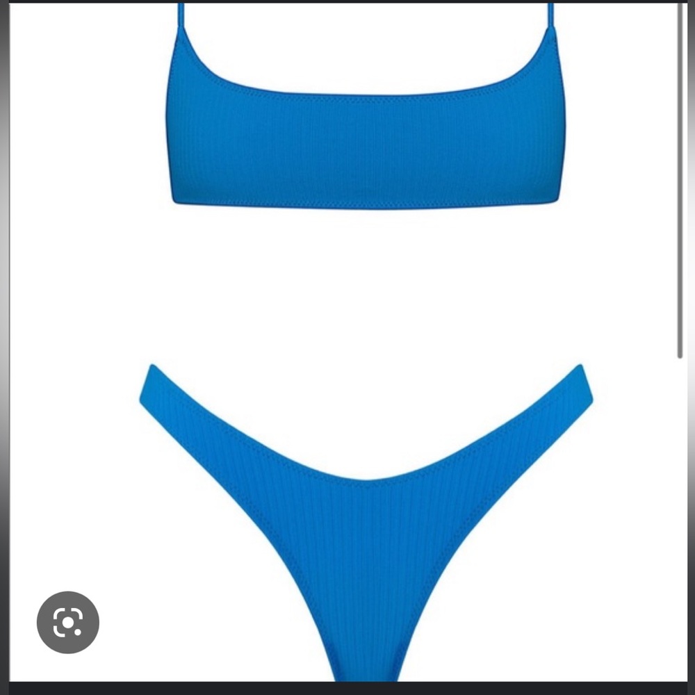 TRIANGL - PIPA - ELECTRIC BLUE